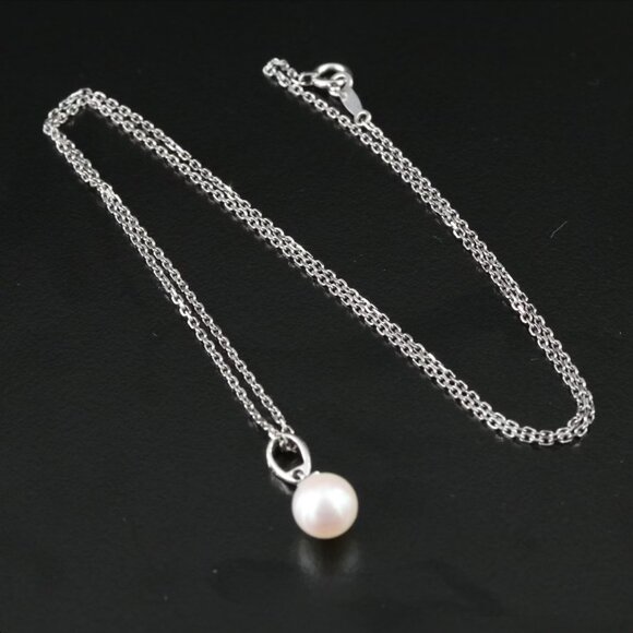 Mikimoto 18K Cultured Pearl and Diamond Pendant Necklace - Picture 3 of 6